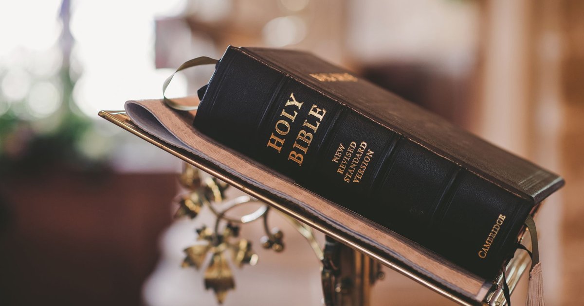 Biblical Baby Names: Noah at #2, Elijah at #8, and 30 More
