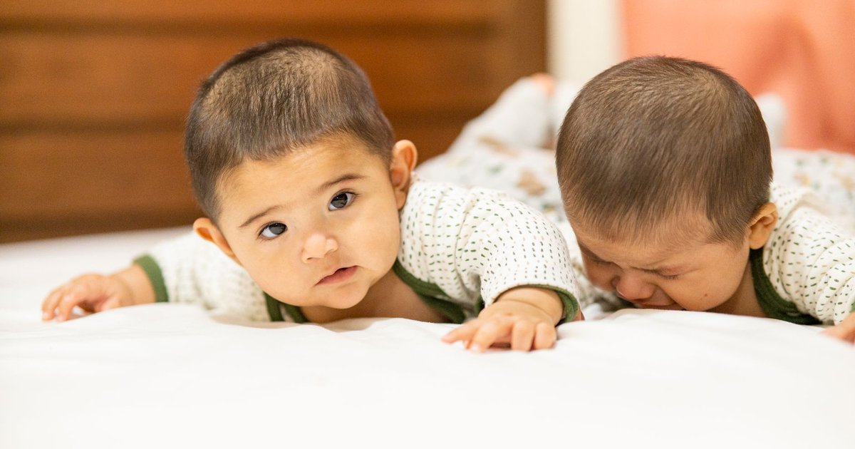 Best Twin Baby Names: 50 Pairs That Work Together